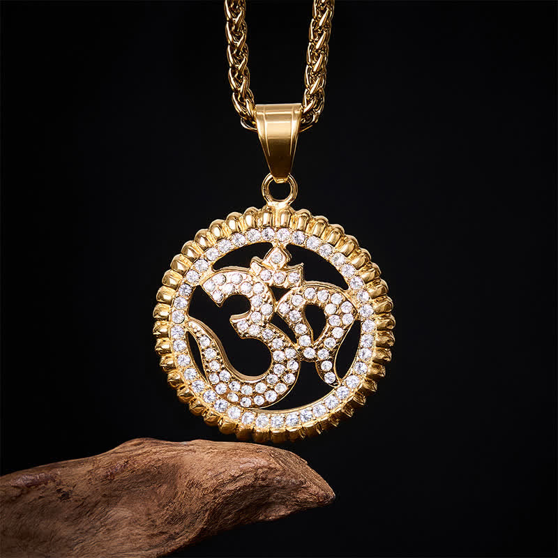 Buddha Stones Collier pendentif OM en acier titane pour la force et la pleine conscience - image 1