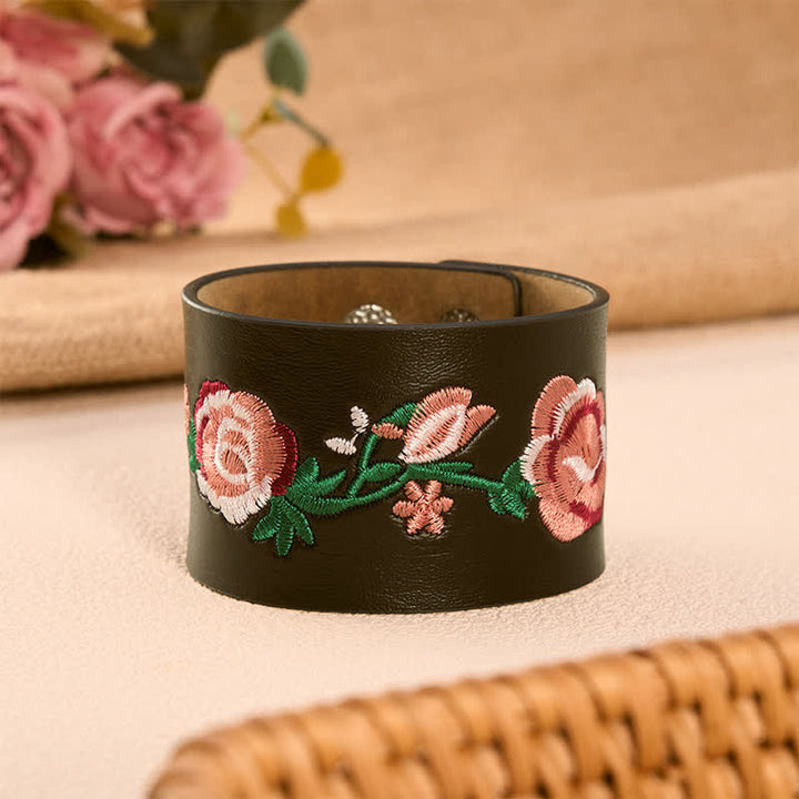 Buddha Stones Bracelet vintage en cuir brodé de roses et de papillons à motif floral et boucle - Fleur rose (Tour de poignet : env. 15–17 cm) - image 16
