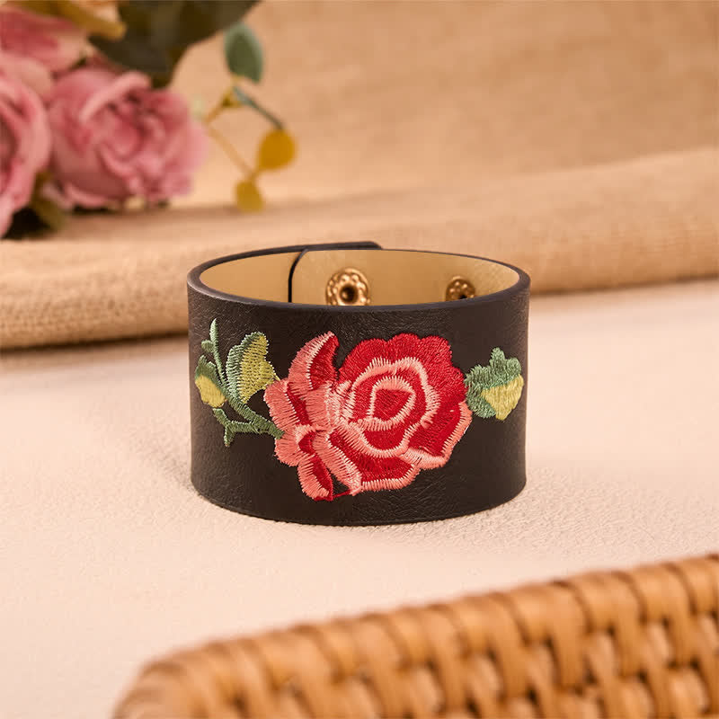 Buddha Stones Bracelet de protection large en cuir brodé de roses - Noir (Tour de poignet : env. 15–18 cm) - image 0