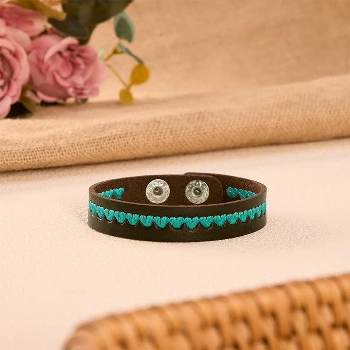 Buddha Stones Bracelet de protection ajustable en cuir brodé d'un cœur et d'une boucle. - image 2