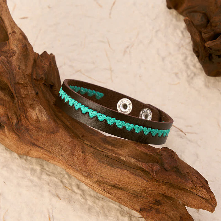 Buddha Stones Bracelet de protection ajustable en cuir brodé d'un cœur et d'une boucle. - image 3