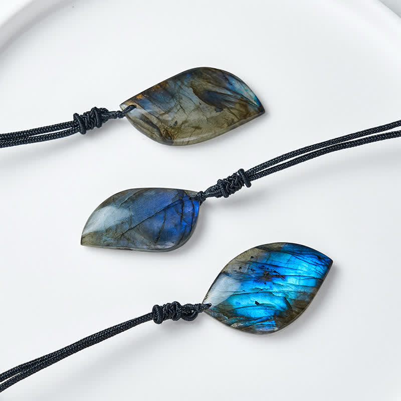 Buddha Stones Collier en corde tressée avec motif de feuille de labradorite - image 7