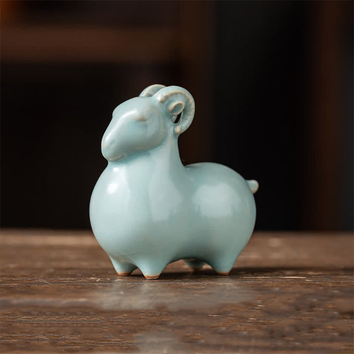 Buddha Stones Chèvre en céramique, symbole de prospérité, adorable décoration animale - Mouton bleu - Petit mouton, environ 8,2 cm x 4,8 cm x 8,3 cm - image 1
