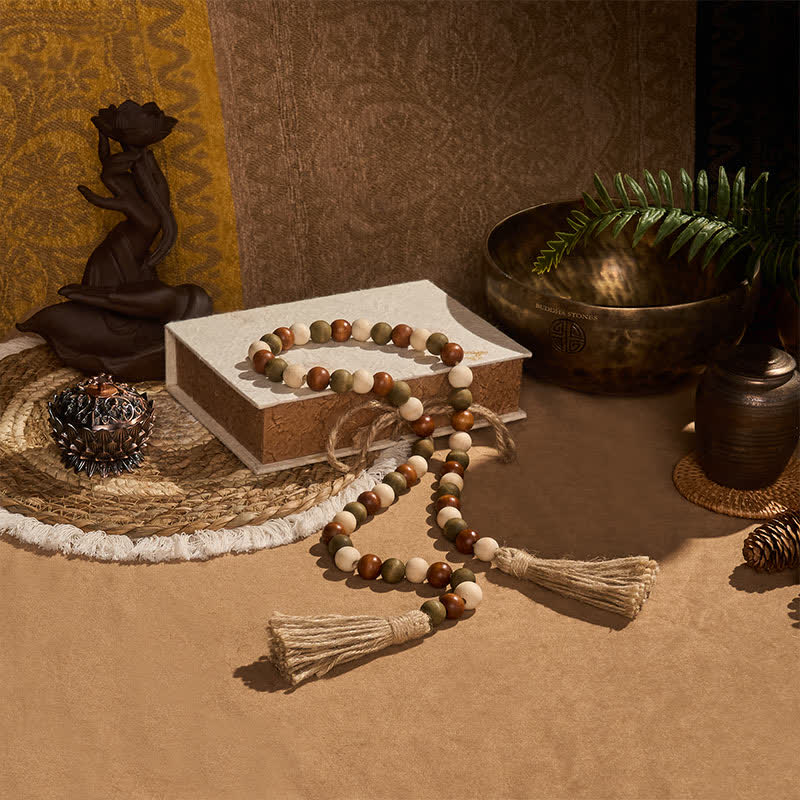 Buddha Stones Guirlande de pompons en perles de bois superposées, style ferme, décoration pour un mode de vie conscient - image 1