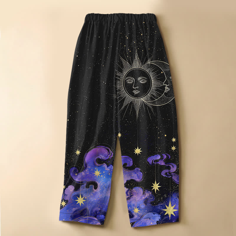 Buddha Stones Pantalon harem pour femme en pur coton, à taille élastique et poches, motif ciel étoilé et soleil, lune et boutons grenouille - image 1