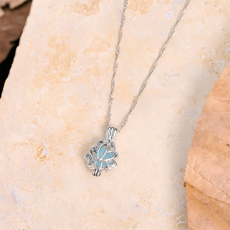 Buddha Stones Collier pendentif lotus paix en acier titane aigue-marine - image 1