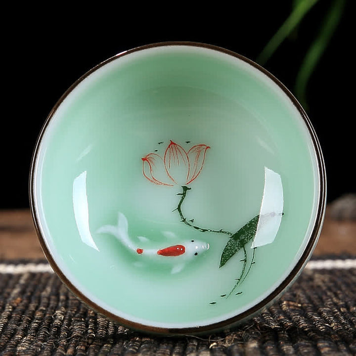 Buddha Stones Tasse à thé en céramique peinte à la main avec motif de carpes koï et de lotus, symbole de prospérité - Lotus à trois pétales - image 4