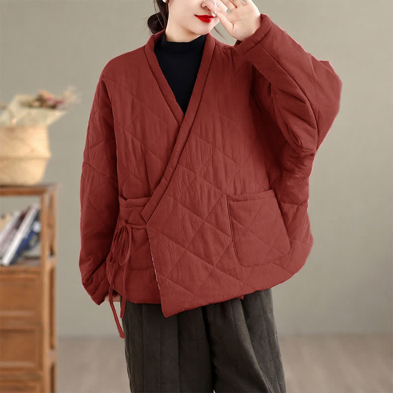 Buddha Stones Kimono court uni à poches, style minimaliste et décontracté, idéal pour l'automne et l'hiver, avec cordon de serrage et design matelassé. - Rouge indien - US14, UK/AU18, EU46 (2XL) - image 0