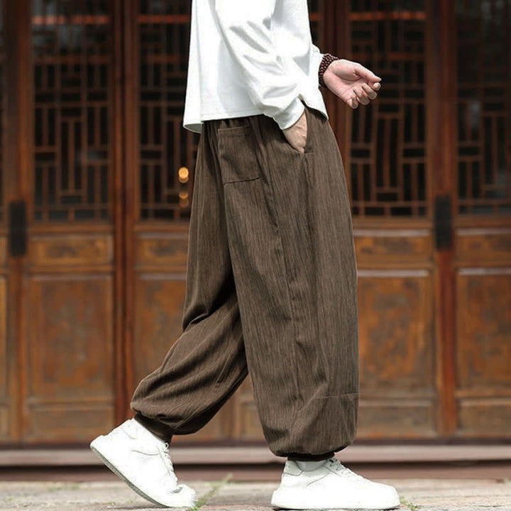 Buddha Stones Pantalon harem homme en velours côtelé, coupe bohème décontractée automne-hiver, avec cordon de serrage et poches. - image 6