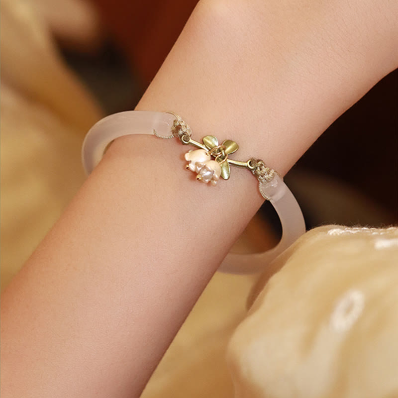 Bracelet jonc de force et de bonheur avec fleur de muguet
