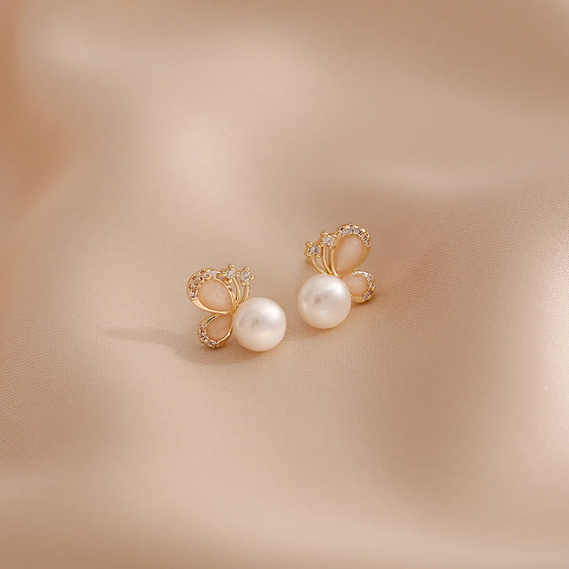 Boucles d'oreilles à tige en perles plaquées or 18 carats Buddha Stones, papillon, amour, liberté - image 1