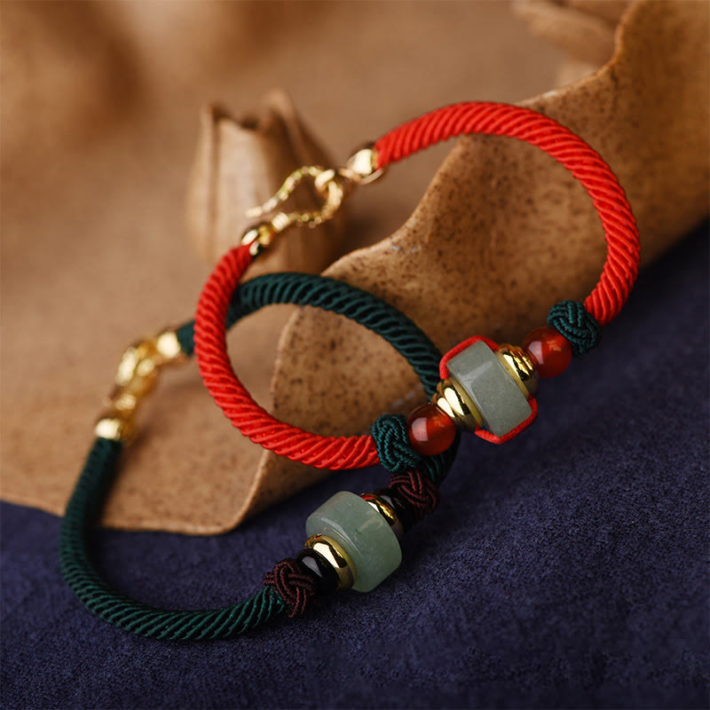 Bracelet porte-bonheur tressé en aventurine verte tibétaine avec Buddha Stones