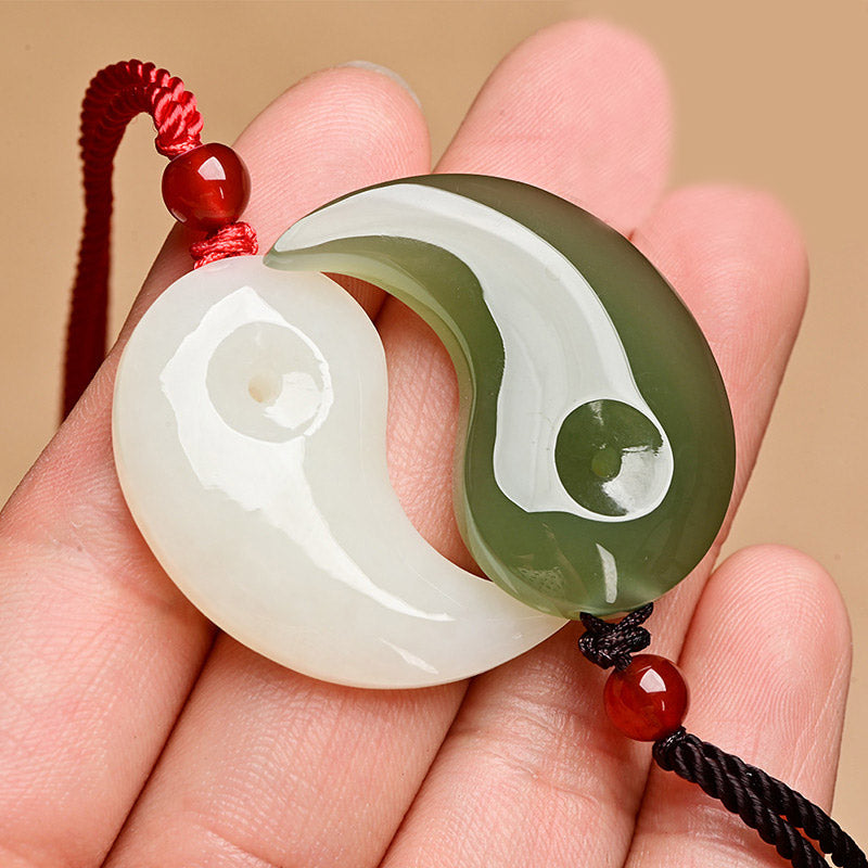 Collier pendentif en corde de protection en jade blanc et jade cyan Yin Yang - image 1