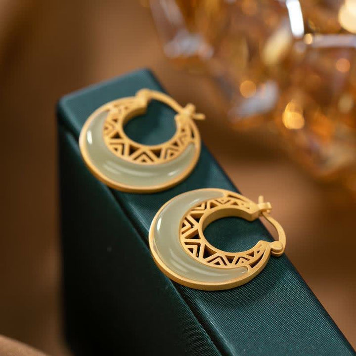 Boucles d'oreilles pendantes en jade et croissant de lune Buddha Stones