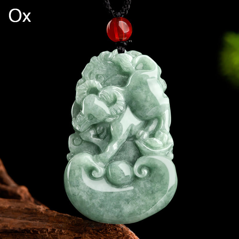 Collier pendentif en jade vert naturel avec Buddha Stones et 12 signes du zodiaque chinois