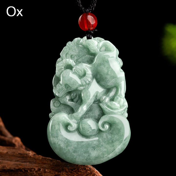 Collier pendentif en jade vert naturel avec Buddha Stones et 12 signes du zodiaque chinois