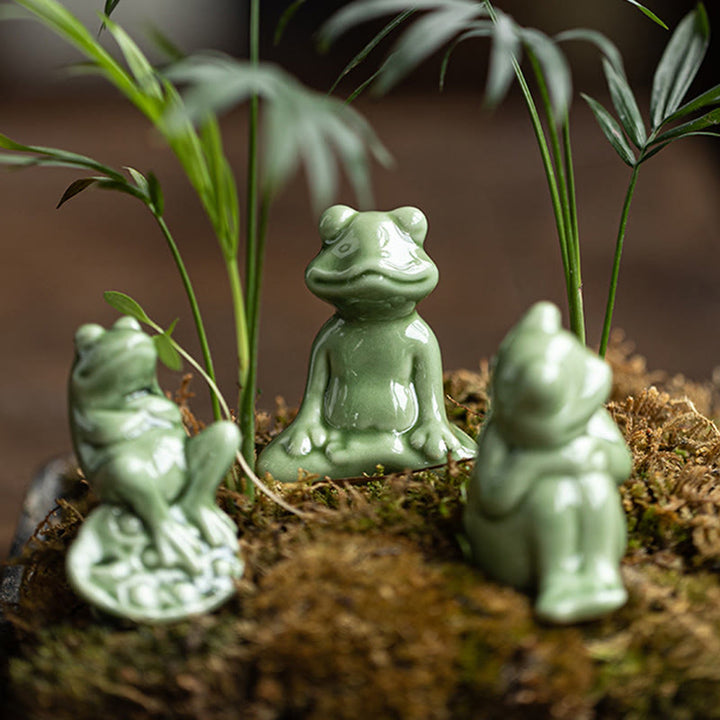 Buddha Stones Mini Petite Méditation Lotus Repos Grenouille Céramique Richesse Chance Maison Thé Animal Figurine Décoration