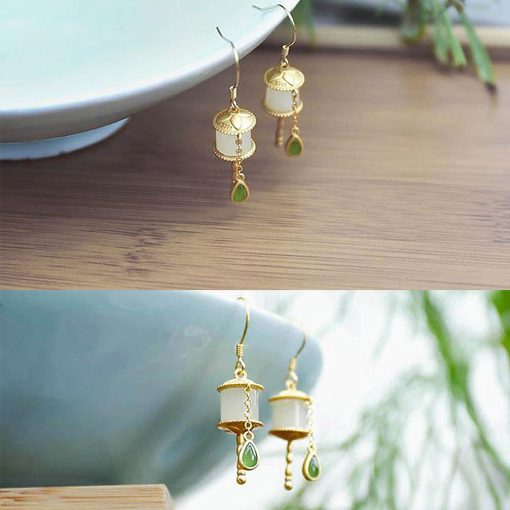 Boucles d'oreilles pendantes en argent sterling 925 et jade avec roue de prière et porte-bonheur Buddha Stones