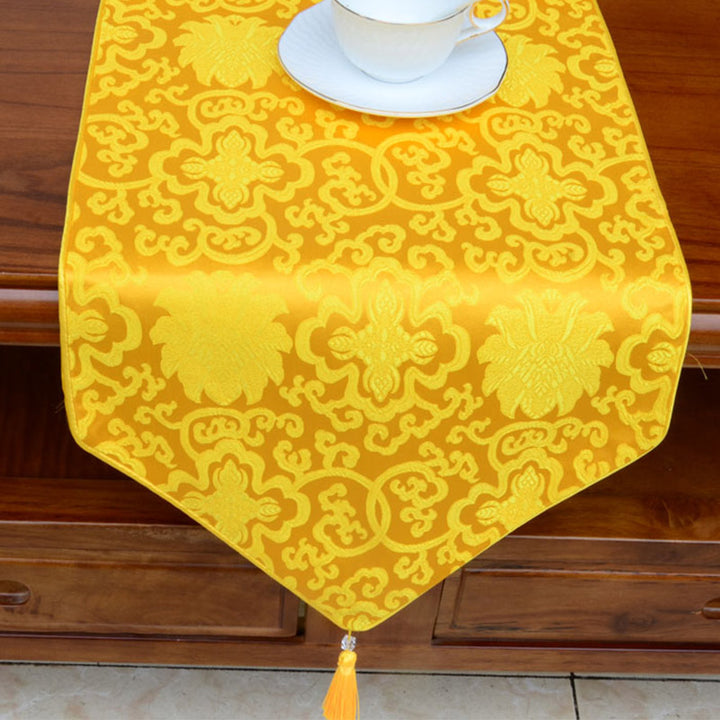 Chemin de table Jacquard à pompons avec motif de dragon Vajra et de fleurs d'autel de prière, symboles de bon augure tibétains