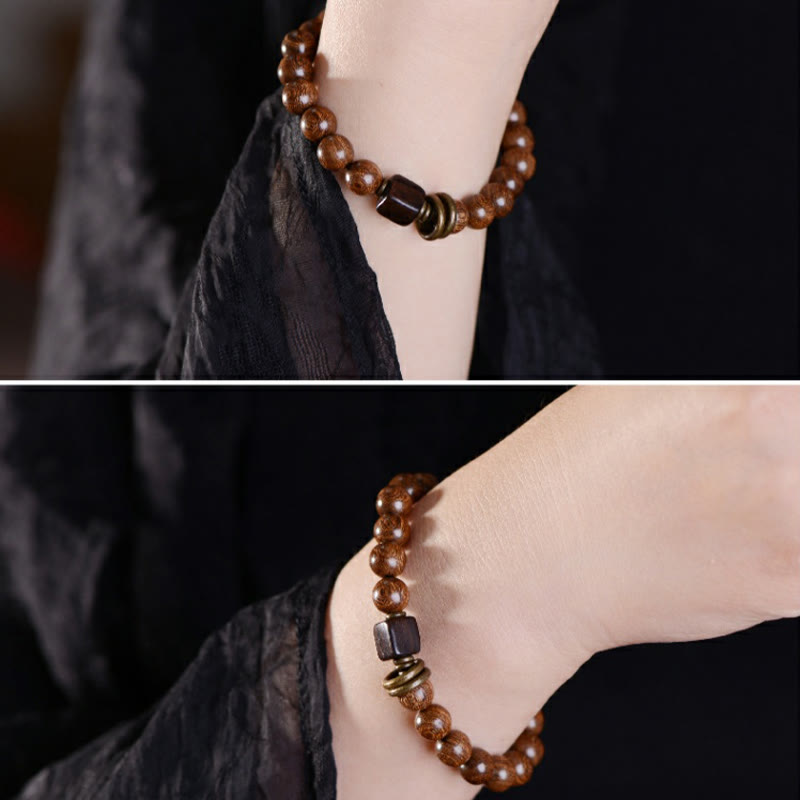 Bracelet de spiritualité en bois de Phoebe Zhennan Buddha Stones