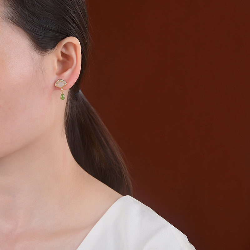 Boucles d'oreilles pendantes porte-bonheur en forme d'éventail en jade blanc et jade cyan Buddha Stones - image 2