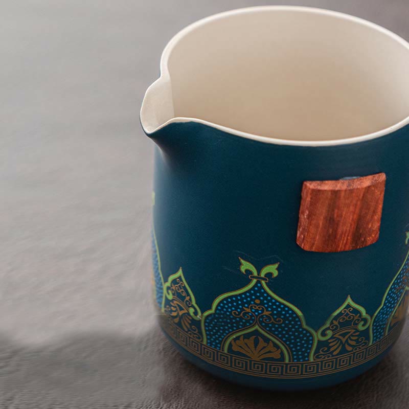 Théière chinoise Gongfu en céramique avec Buddha Stones