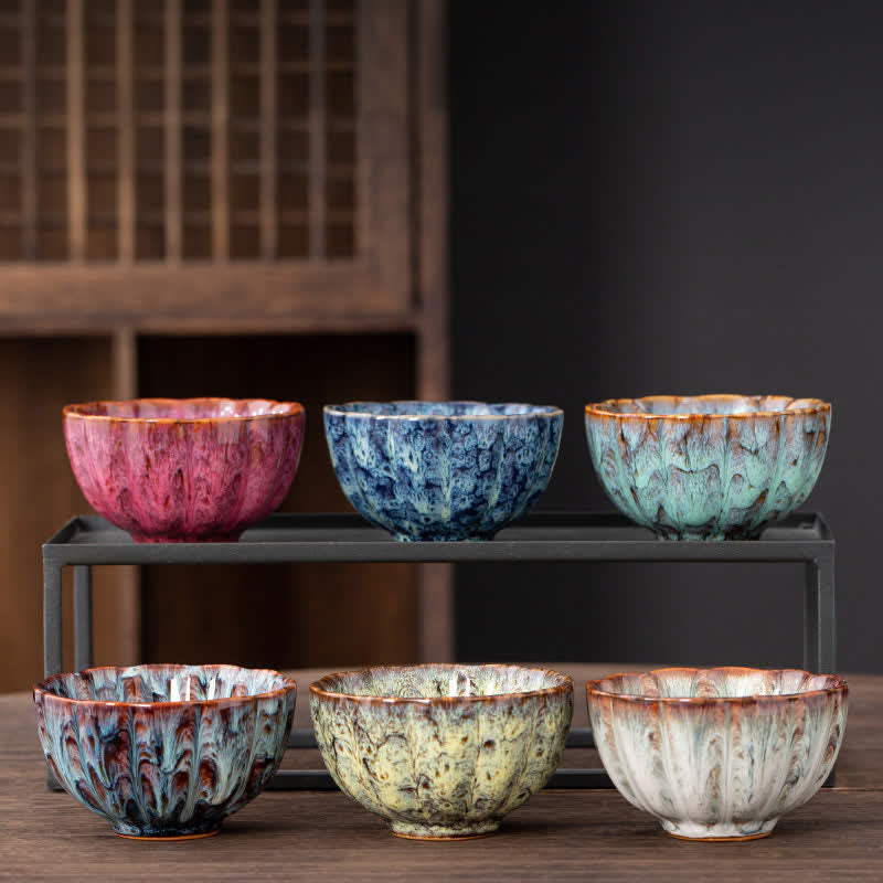 Tasse à thé en céramique à motif de fleurs de pêcher avec Buddha Stones