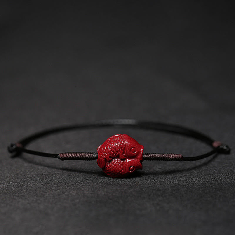 Bracelet tressé fait main en Buddha Stones avec fleur de prunier et trèfle à quatre feuilles PiXiu Lotus Koi Fish Cinabre Blessing