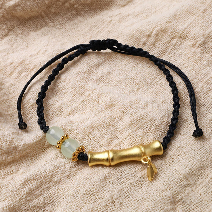 Bracelet tressé en bambou Buddha Stones et motif porte-bonheur