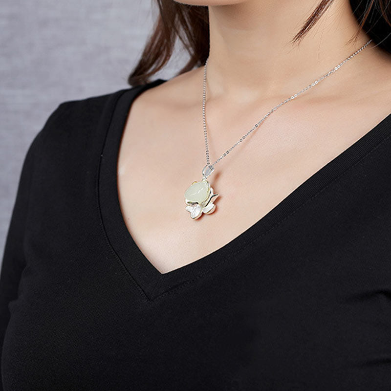 Collier de bonheur en fleur de lotus en jade blanc - image 4
