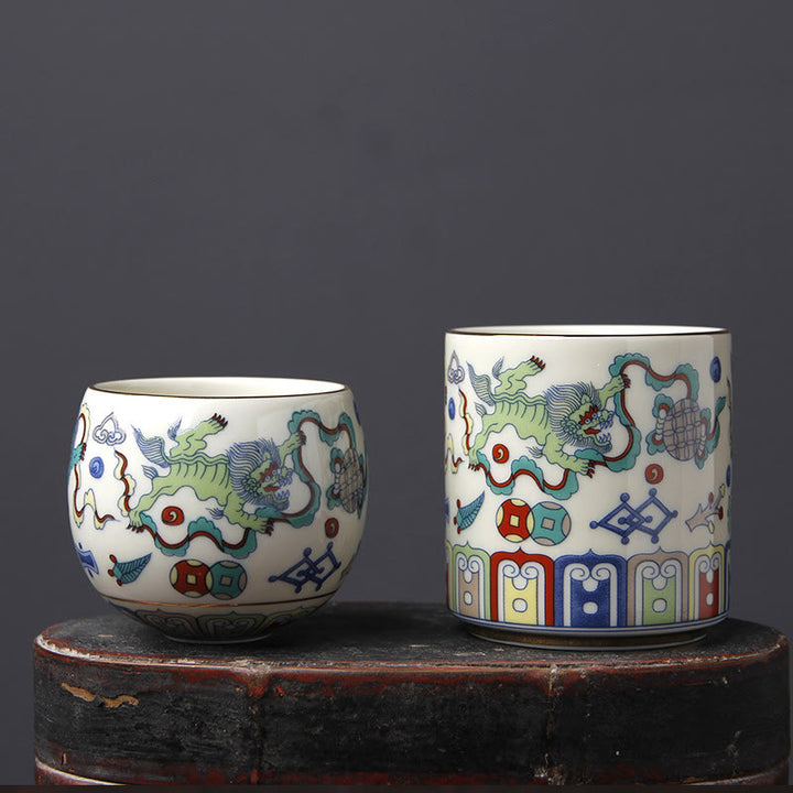 Buddha Stones Vintage Fleur de Prunier Pin Bambou Phénix Kirin Lion Dansant Tasse à Thé en Céramique Tasses à Thé