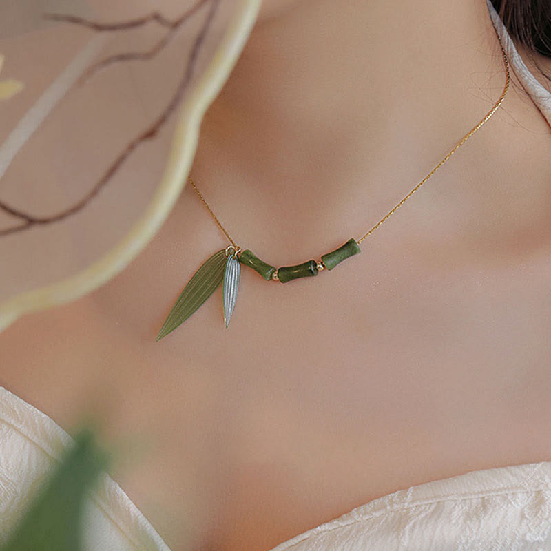 Collier pendentif en jade et feuille de bambou Buddha Stones