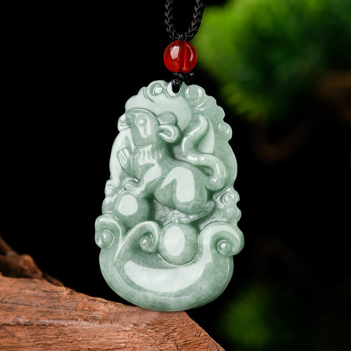 Collier pendentif en jade vert naturel avec Buddha Stones et 12 signes du zodiaque chinois