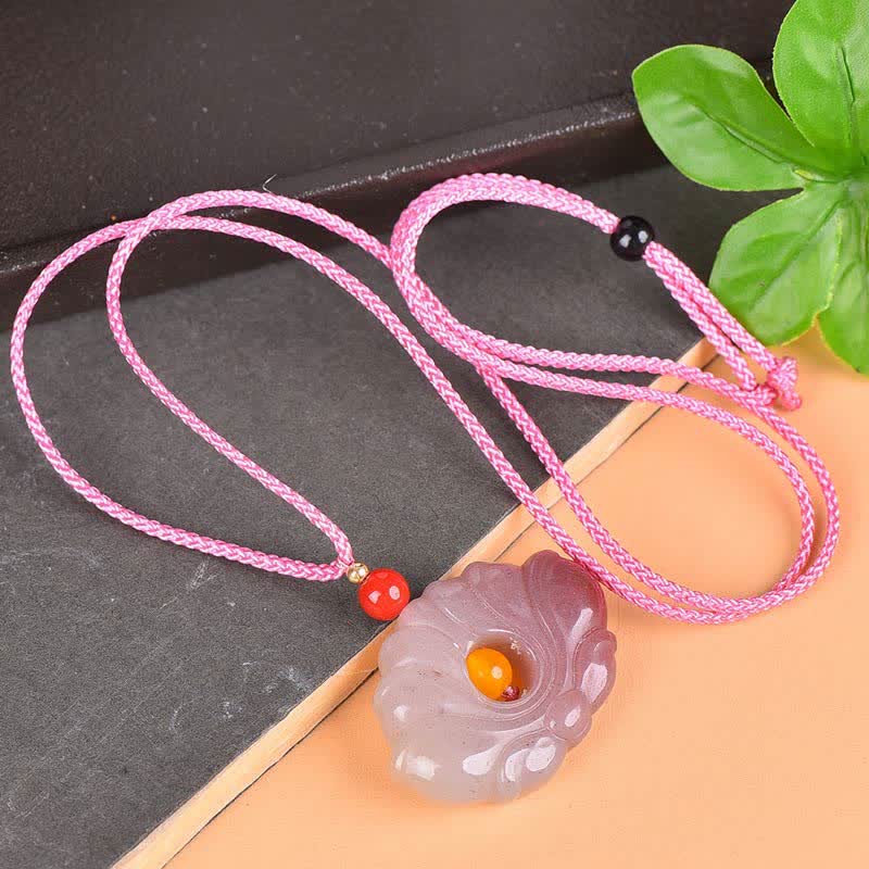 Collier avec pendentif en forme de fleur de lotus en jade de soie rose doré - Jade de soie rose doré - image 2