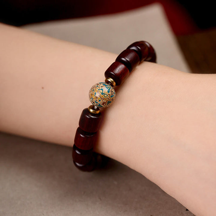 Bracelet de paix en Buddha Stones de bois de santal vert naturel et petites feuilles de bois de santal rouge laqué