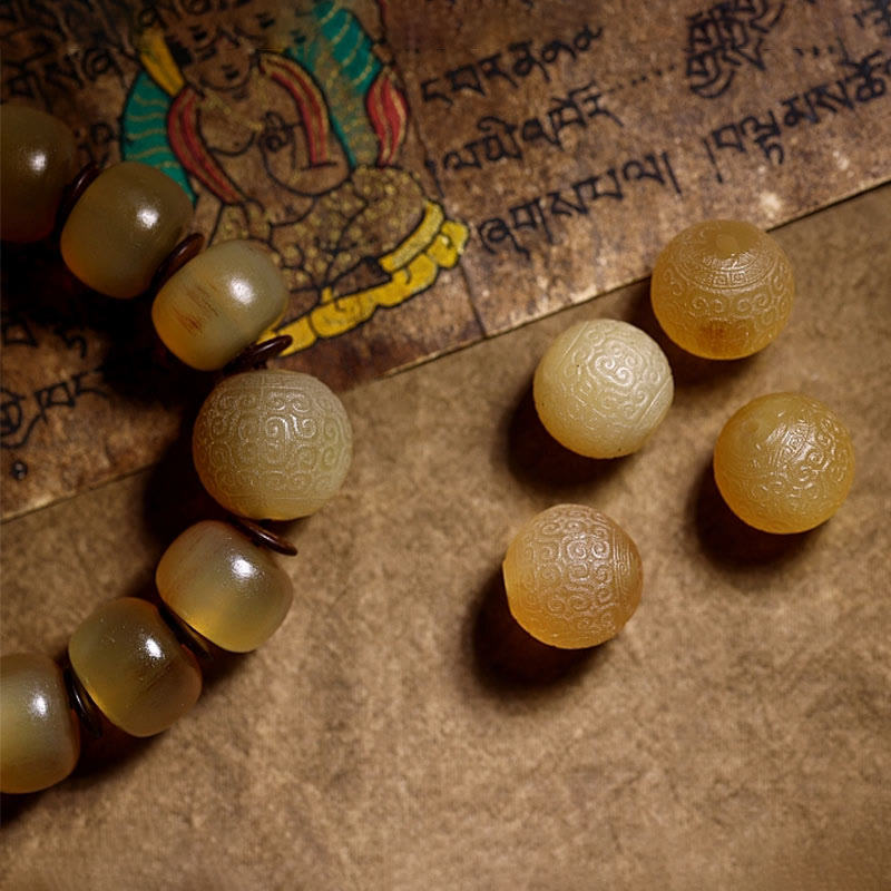 Bracelet de bon augure tibétain en corne de mouton fait main avec Buddha Stones Om Mani Padme Hum