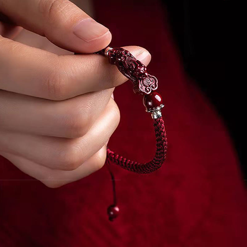 Bracelet tressé PiXiu Cinabre Fait Main par Buddha Stones