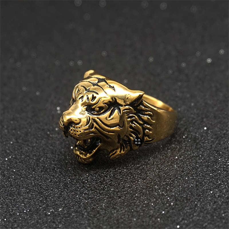 Bague de motard punk rock calme et équilibrée en acier titane avec tête de tigre pour homme