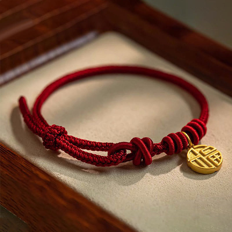 Bracelet en corde rouge fait à la main avec huit Buddha Stones et breloque en forme de nœud de paix et de caractère Fu