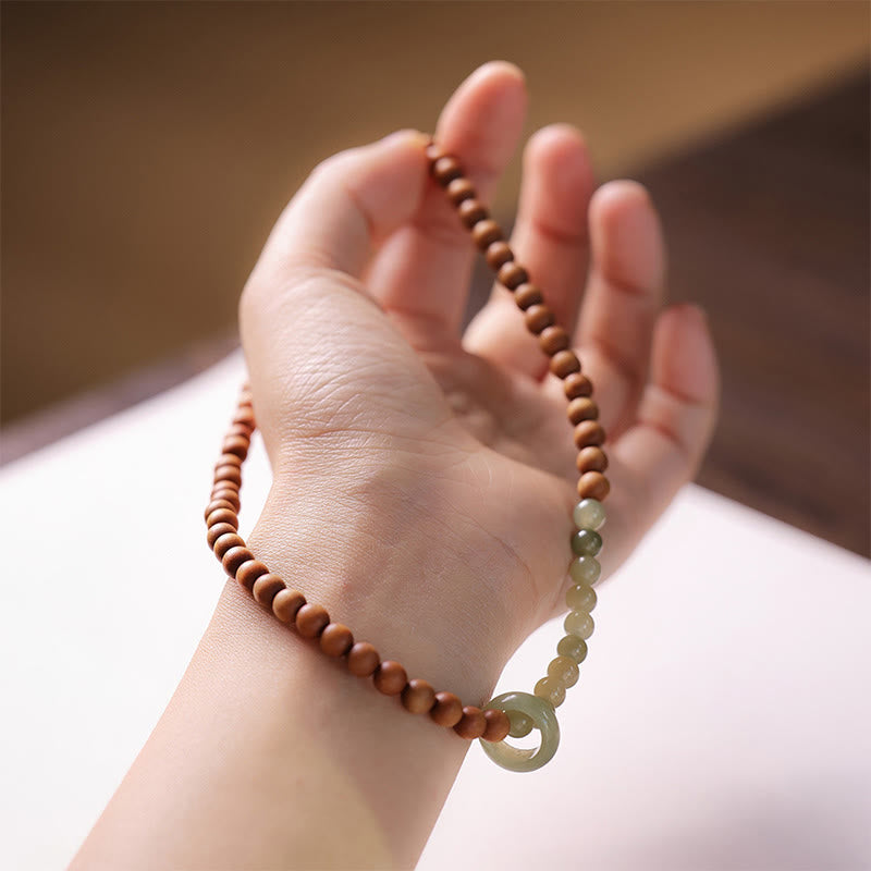 Bracelet double tour de protection en jade Hetian et bois de santal avec Buddha Stones