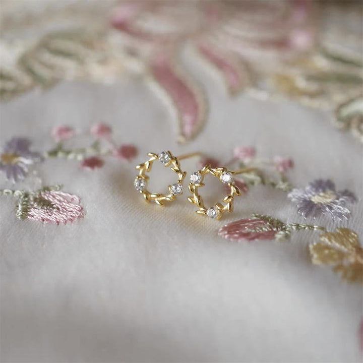 Buddha Stones et métal cuivré en forme de couronne minuscule avec fleurs de bénédiction