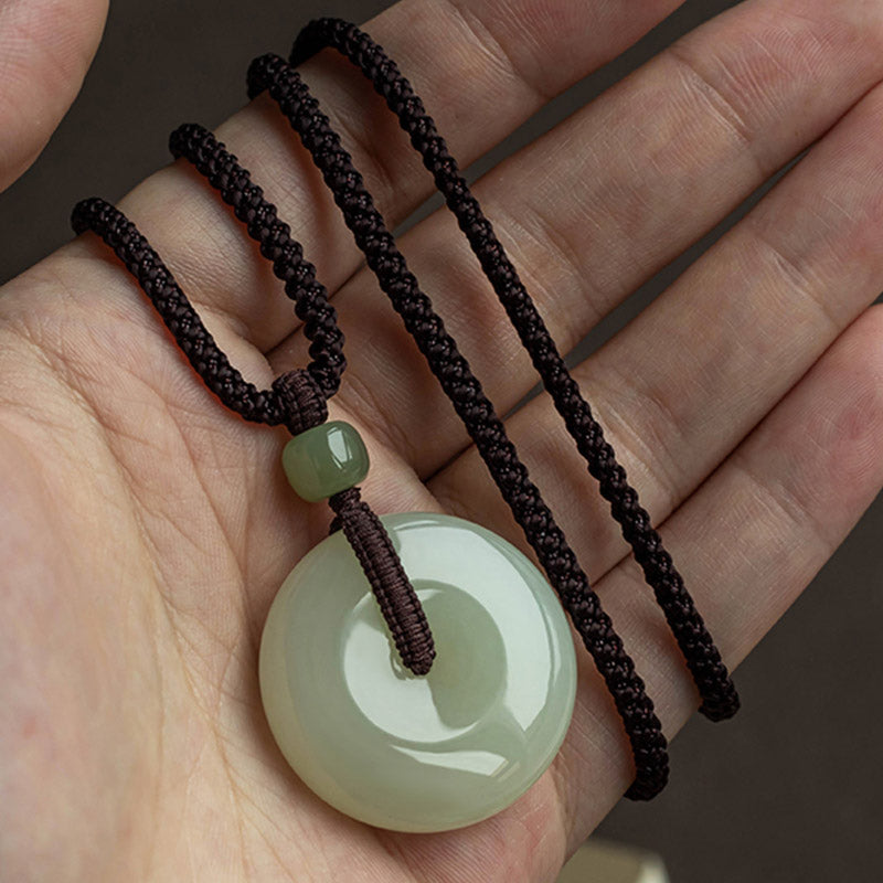 Collier pendentif en jade rond naturel Buddha Stones, boucle de paix, chance, prospérité