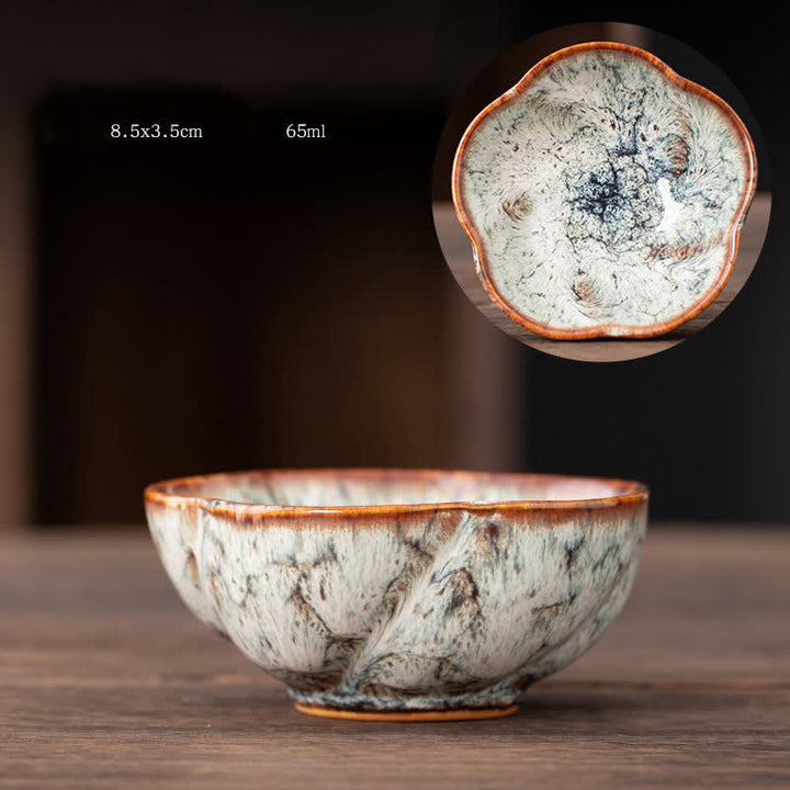 Tasse à thé en céramique à motif de fleurs de pêcher avec Buddha Stones
