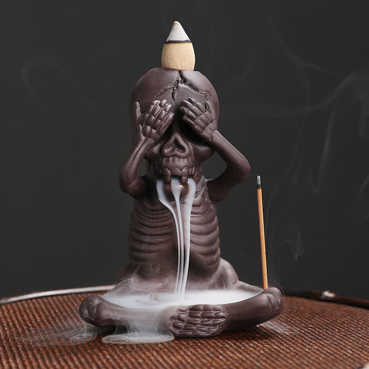 Buddha Stones Petit Crâne Fantôme Argile Violet Fontaine à Fumée à Refoulement Brûleur d'Encens Paix Décoration