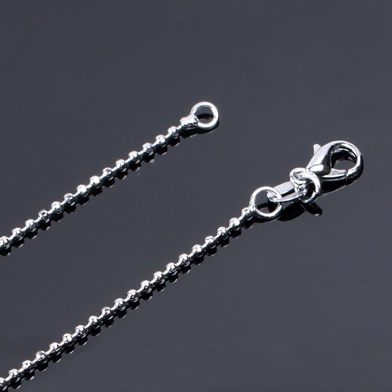Collier pendentif porte-bonheur en cristal naturel avec petites ailes d'ange de Buddha Stones