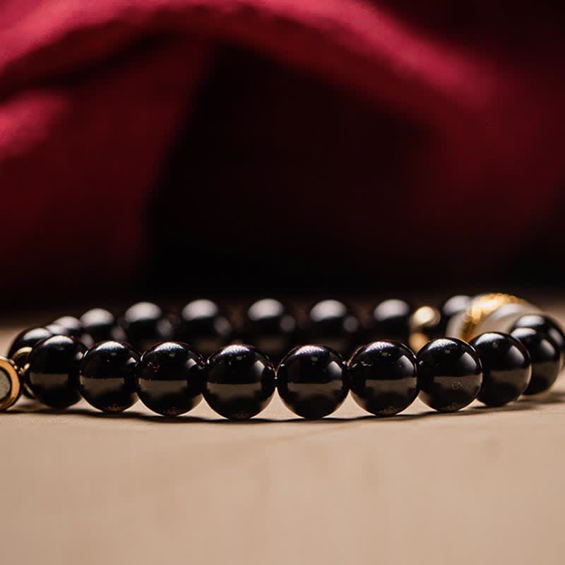 Bracelet magnétique pour couple en obsidienne Buddha Stones et jade Om Mani Padme Hum