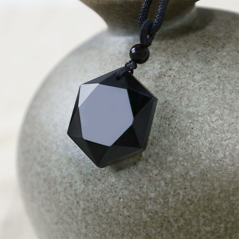 Collier pendentif purificateur talisman en obsidienne noire