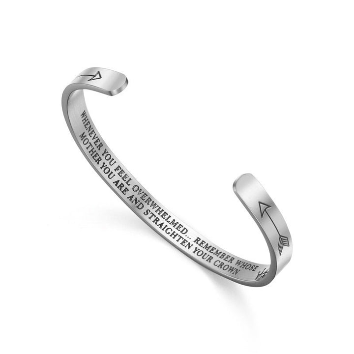 Bracelets inspirants en Buddha Stones Cadeau personnalisé pour elle Lui Mantra gravé Bracelet manchette Bijoux couronne