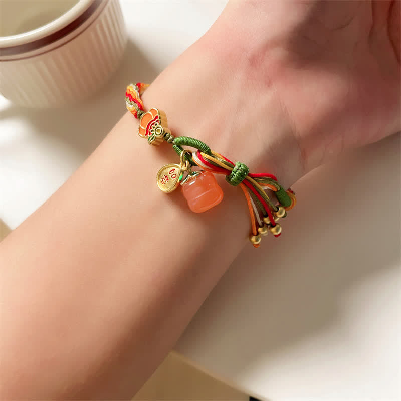 Bracelet tressé en corde avec nœud de force et de réincarnation en agate rouge et Buddha Stones