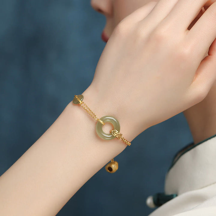 Bracelet en chaîne de prospérité propice avec boucle de paix en jade ronde et Buddha Stones